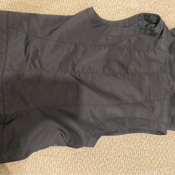 Michael Kors black vest size small - Picture 4 of 4